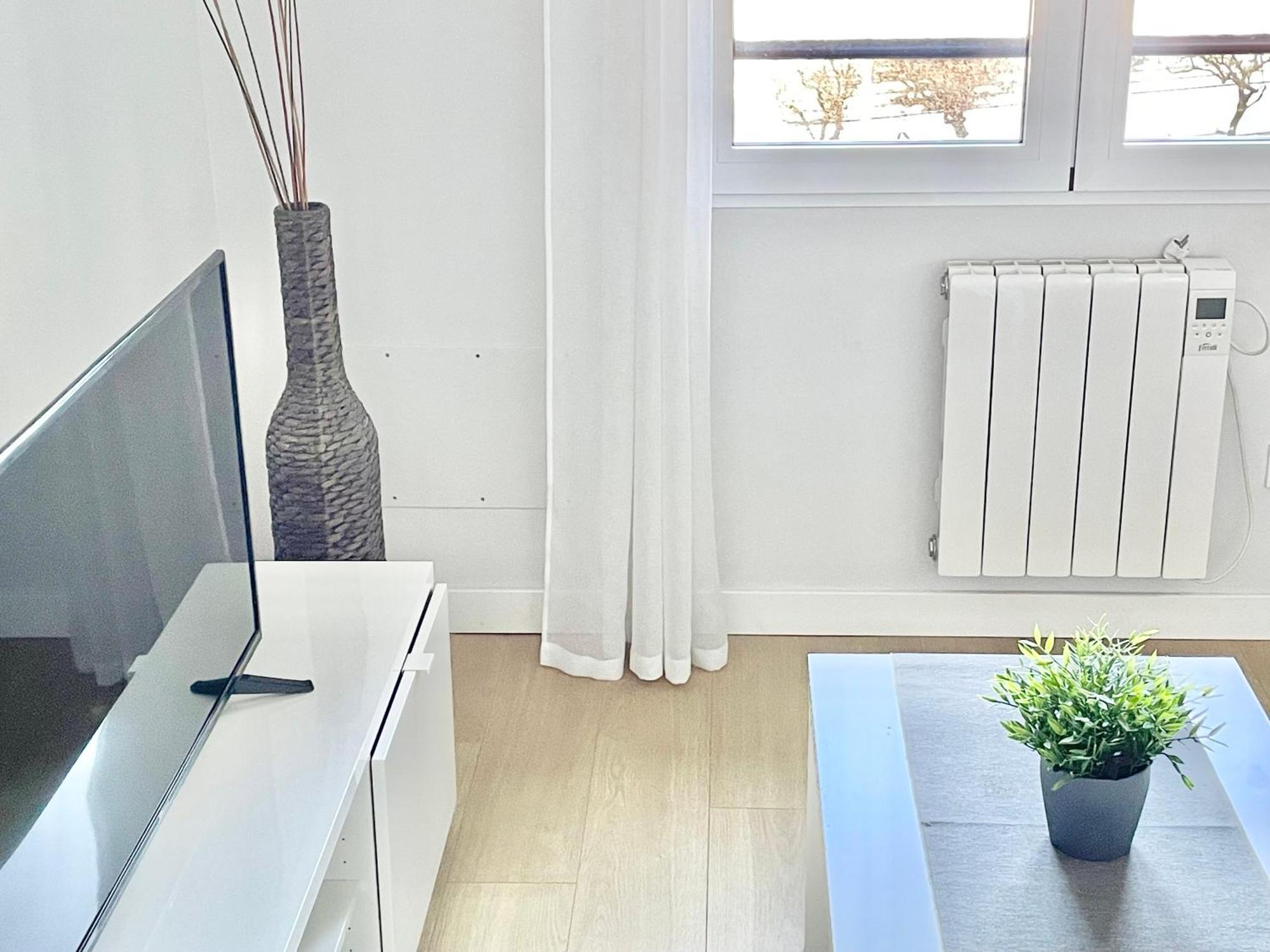 Apartamento San Lorenzo Playa. Vistas Al Mar. Gijon Bagian luar foto