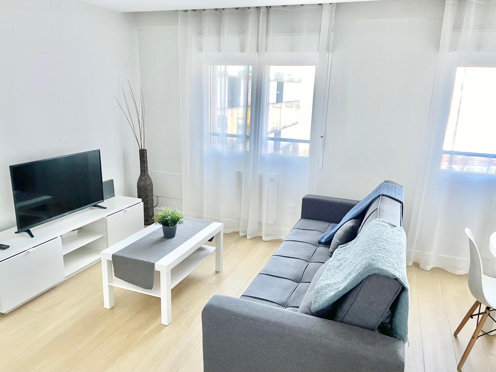 Apartamento San Lorenzo Playa. Vistas Al Mar. Gijon Bagian luar foto